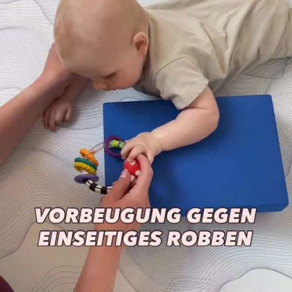 Wenn ein Baby eine Lieblingsseite hatte, kann sich diese Asymmetrie auch im weiteren Verlauf der motorischen Entwicklun…