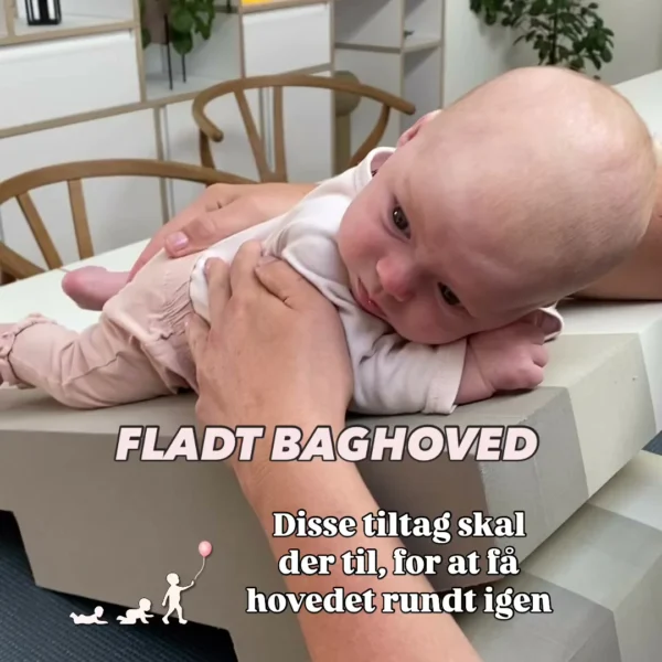 Babyer med fladt baghoved, er nok det, jeg ser alleroftest på klinikken, så jeg ved, at I er mange derude, hvor dette…